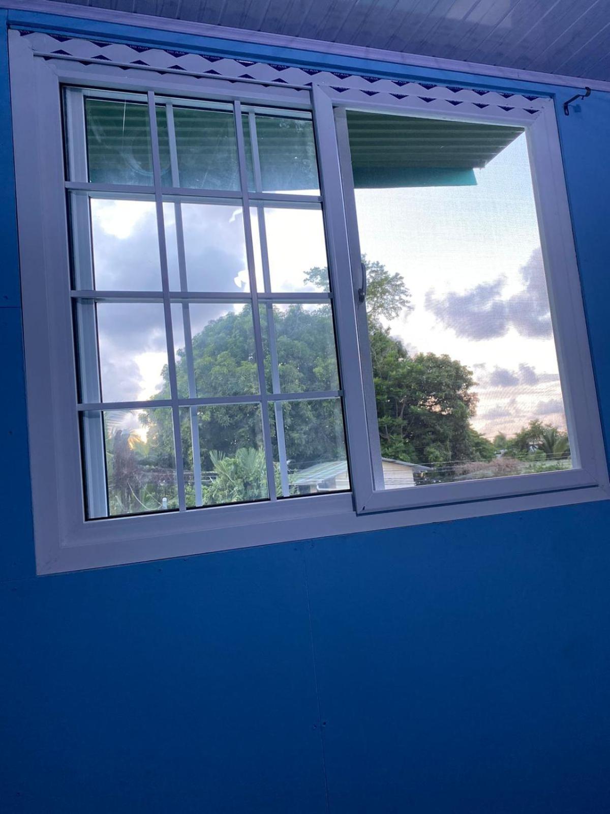 Cabinas Mitchaelle'S Puerto Viejo de Talamanca ภายนอก รูปภาพ
