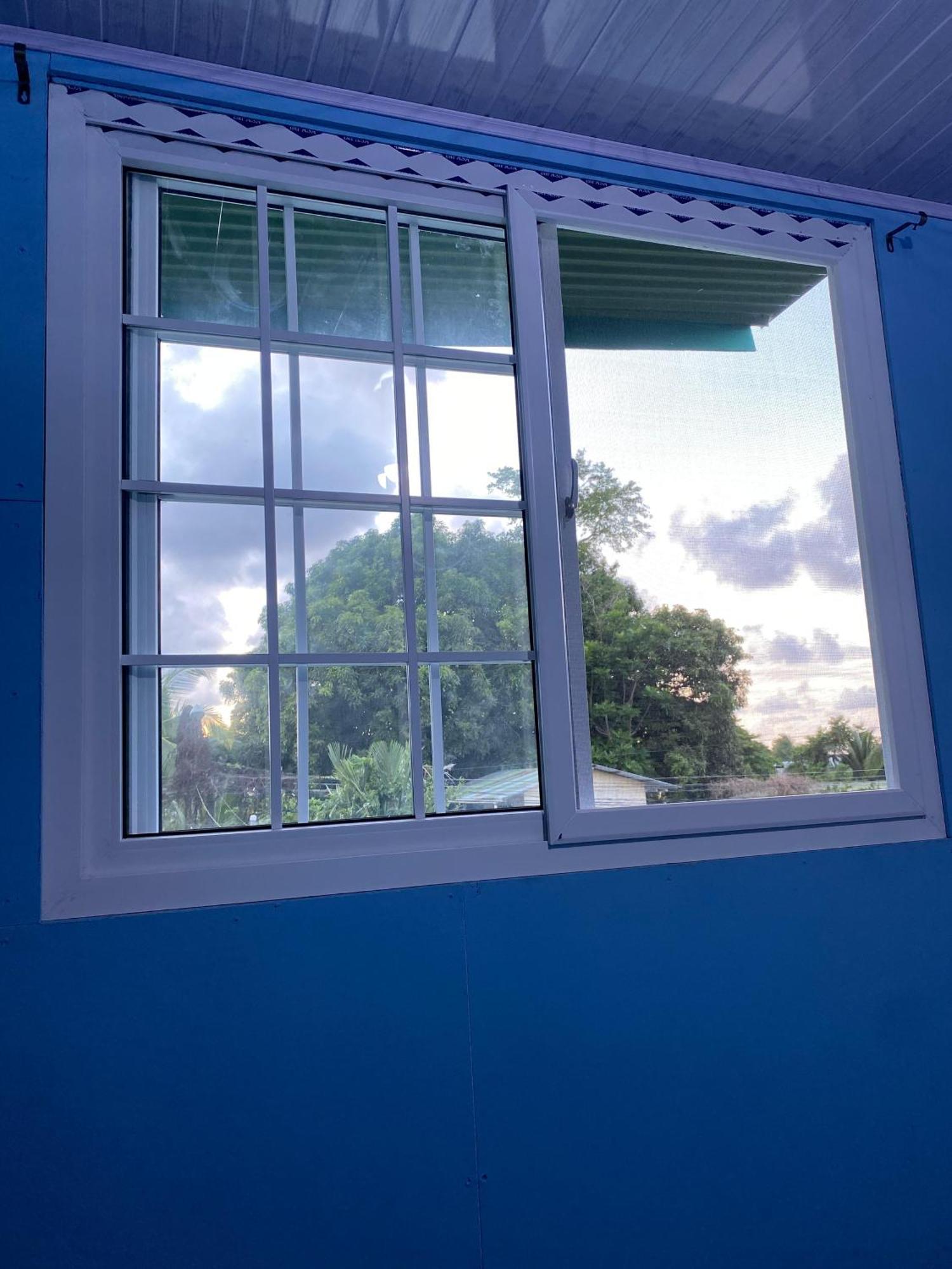 Cabinas Mitchaelle'S Puerto Viejo de Talamanca ภายนอก รูปภาพ