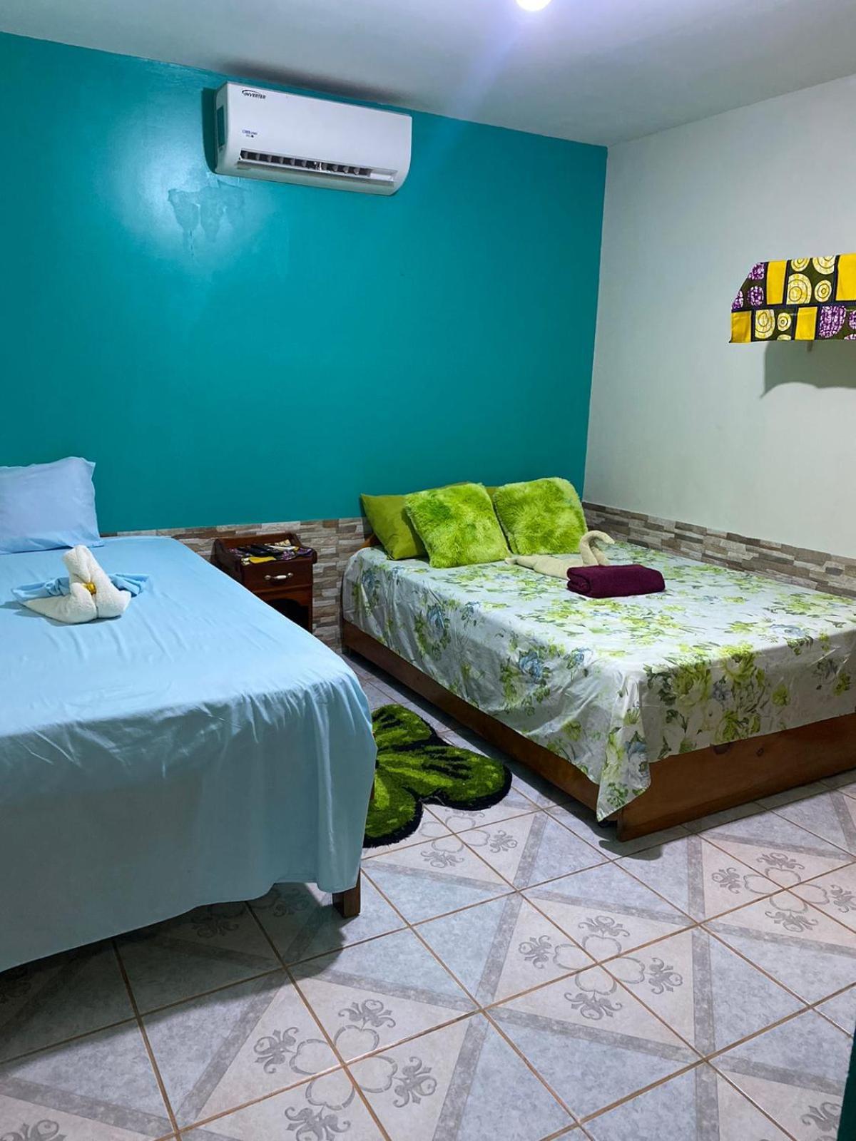 Cabinas Mitchaelle'S Puerto Viejo de Talamanca ภายนอก รูปภาพ